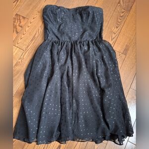 Elegant Black Strapless Dress